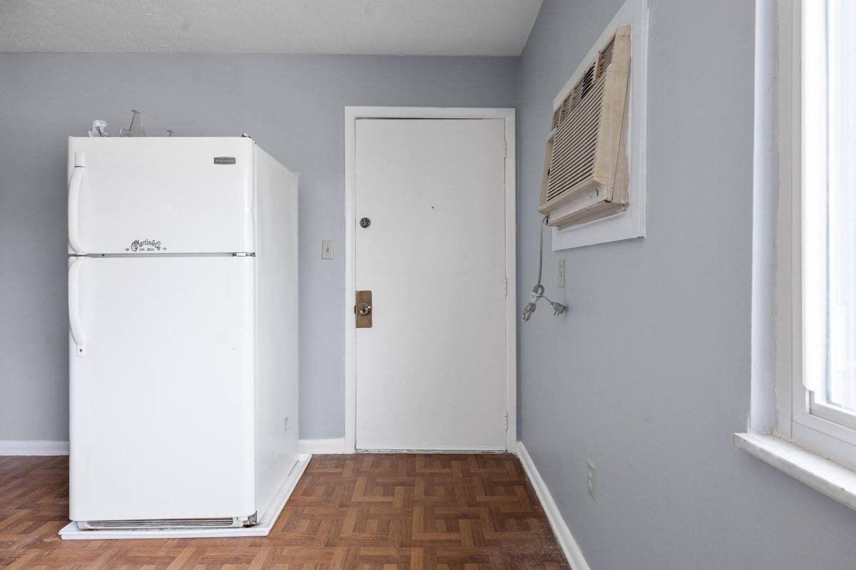 Apartment for rent at 222 Klee Ave, Dayton, OH 45403