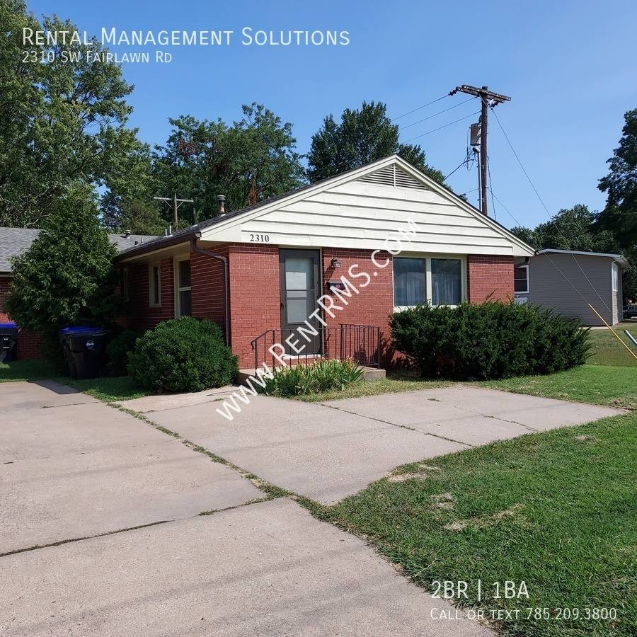 Townhouse for rent at 2310 SW Fairlawn Rd, Topeka, KS 66614