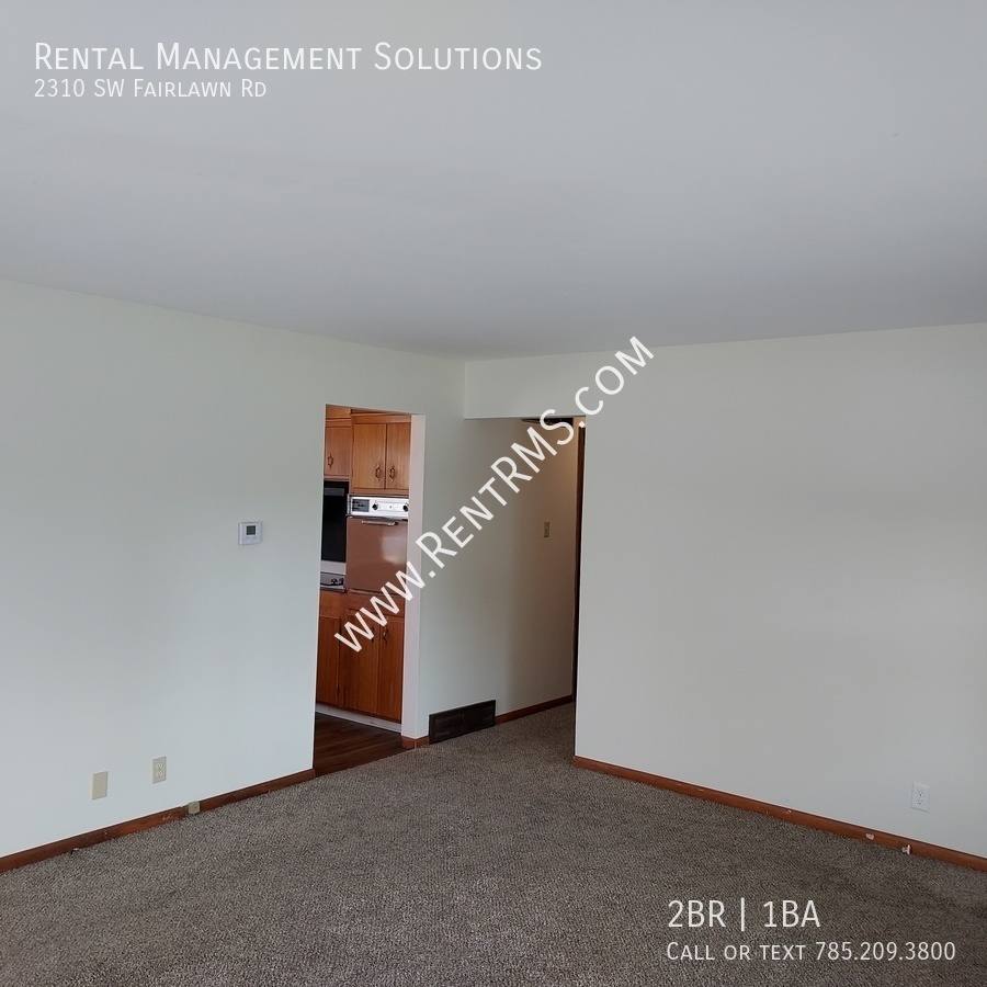 Townhouse for rent at 2310 SW Fairlawn Rd, Topeka, KS 66614