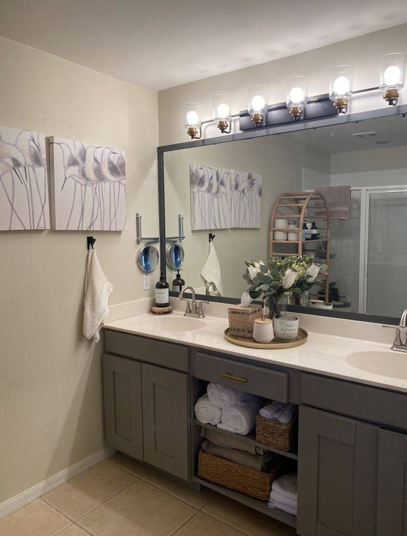 Townhouse for rent at 768 Hampton Circle, Naples, FL 34105