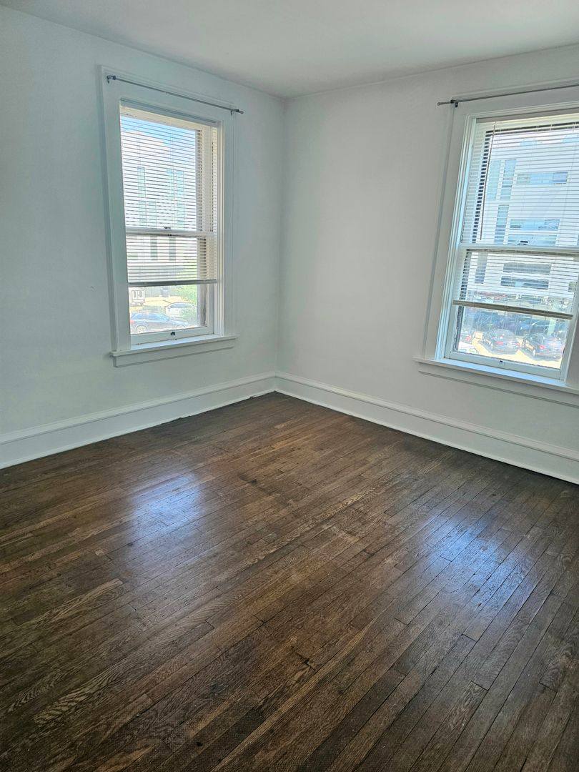Apartment for rent at 11350 Hessler Rd, Cleveland, OH 44106