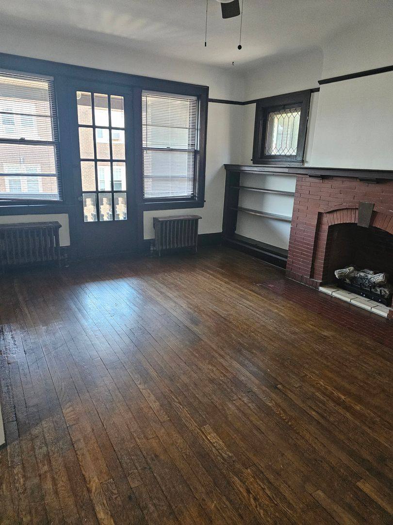 Apartment for rent at 11350 Hessler Rd, Cleveland, OH 44106