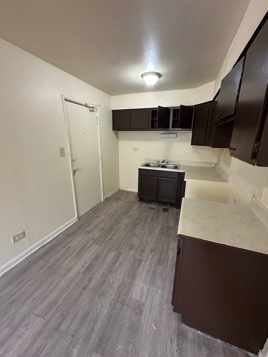 Apartment for rent at 7900 S Essex #309, Chicago, IL 60617