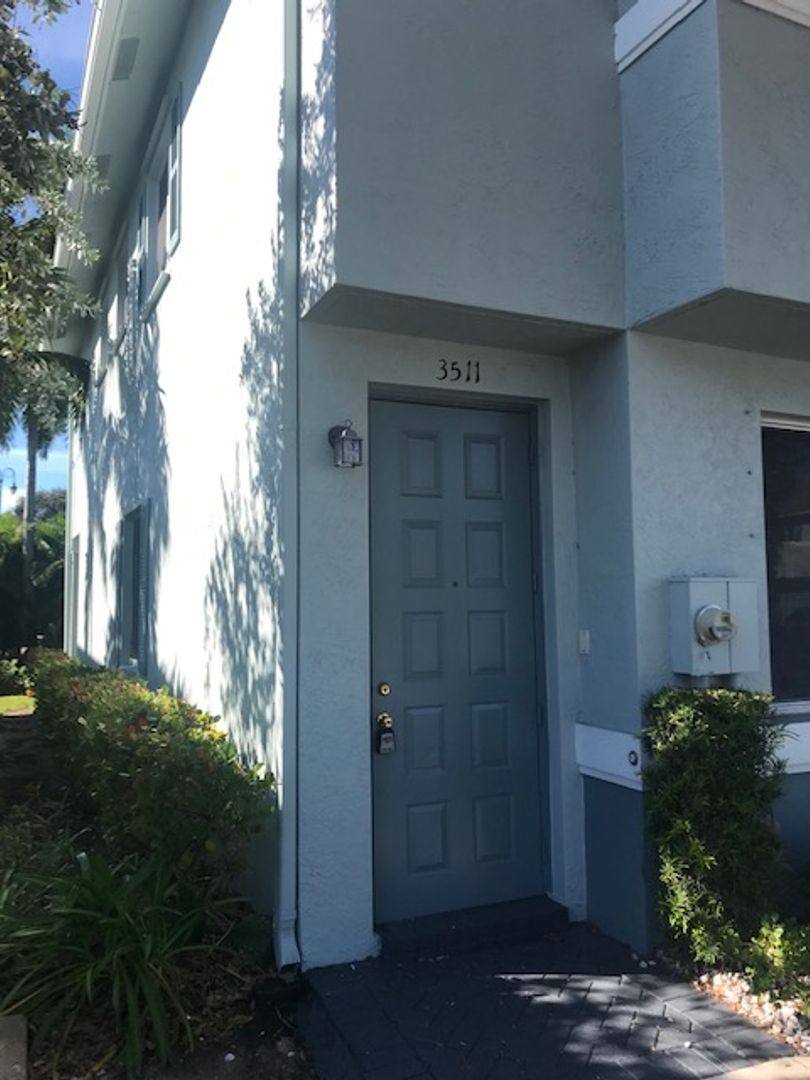 House for rent at 3511 Sonoma Dr, West Palm Beach, FL 33404