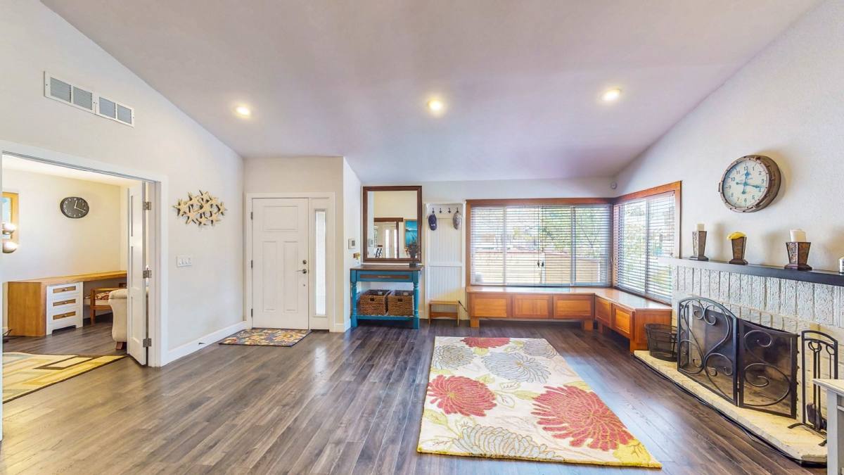 House for rent at 6543 Peachtree Lane, Las Vegas, NV 89103