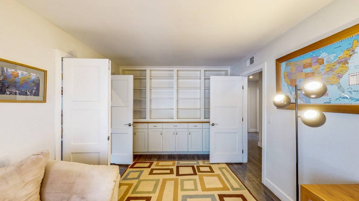 House for rent at 6543 Peachtree Lane, Las Vegas, NV 89103