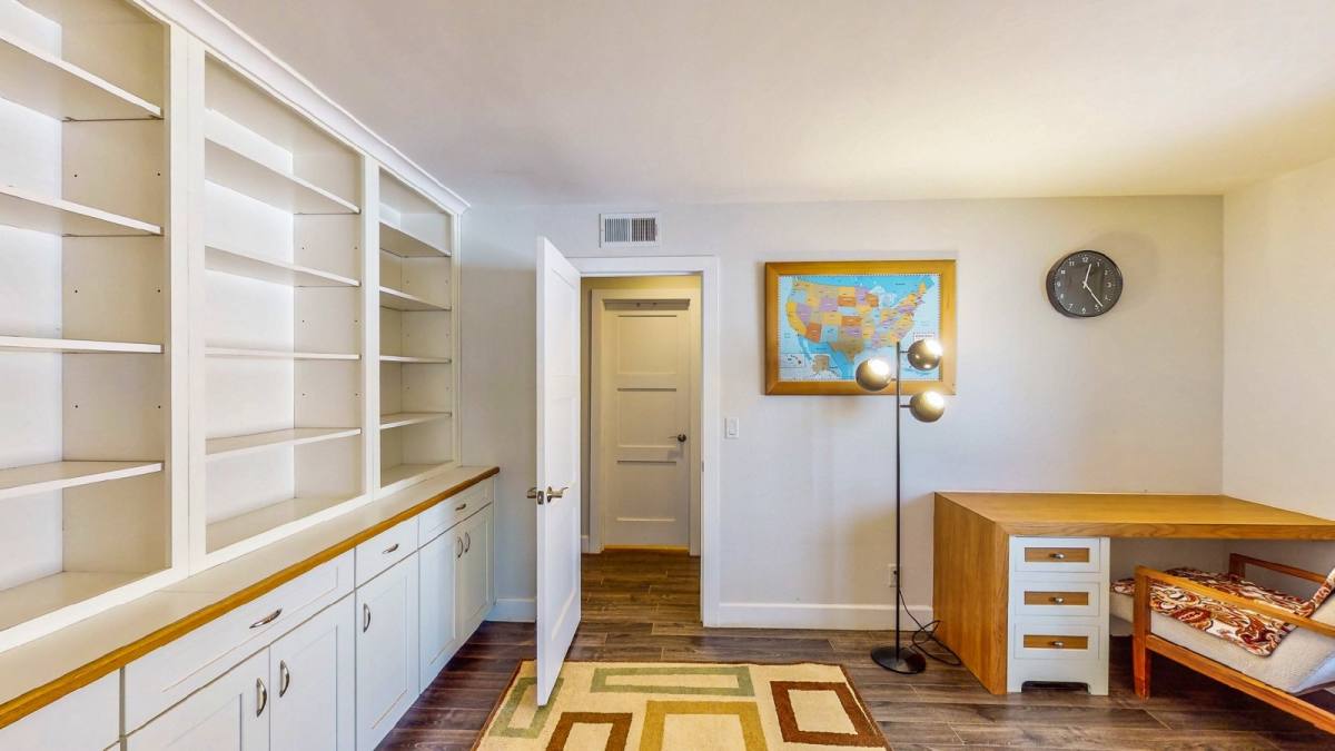 House for rent at 6543 Peachtree Lane, Las Vegas, NV 89103