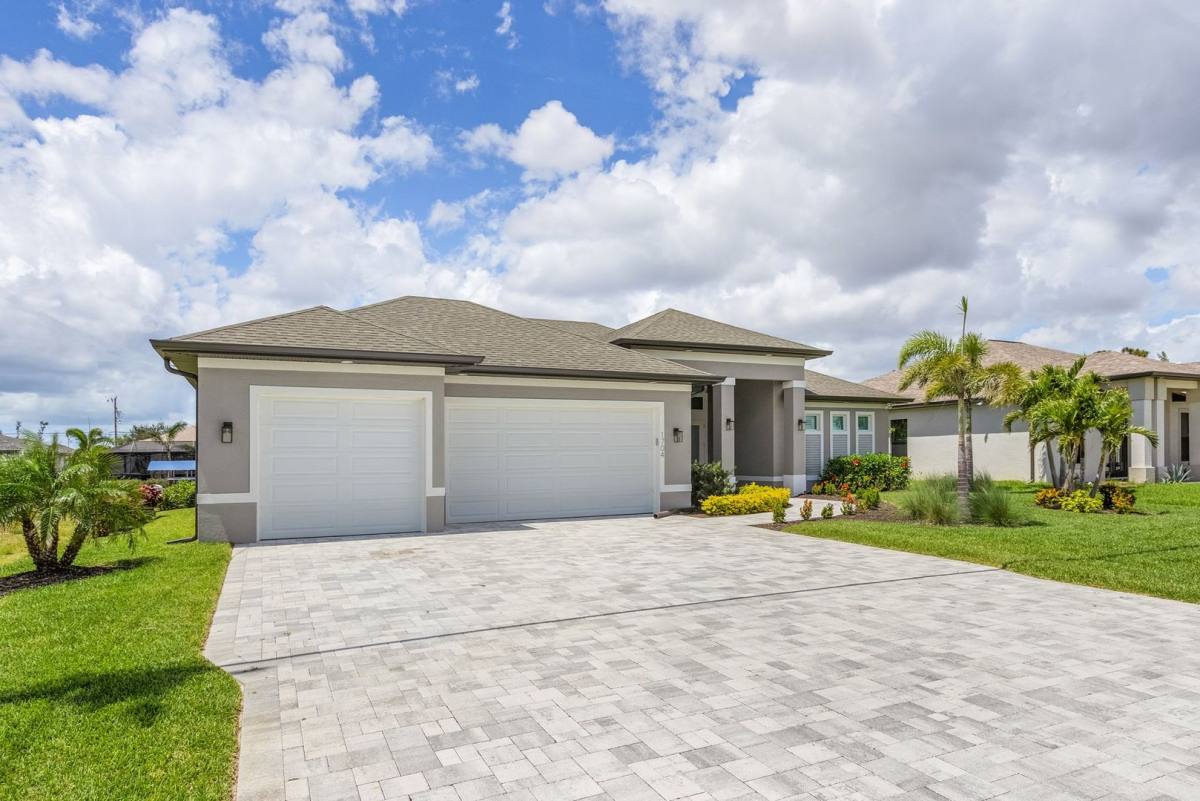 Apartment for rent at 1704 SW 17th Ave, Cape Coral, FL 33991