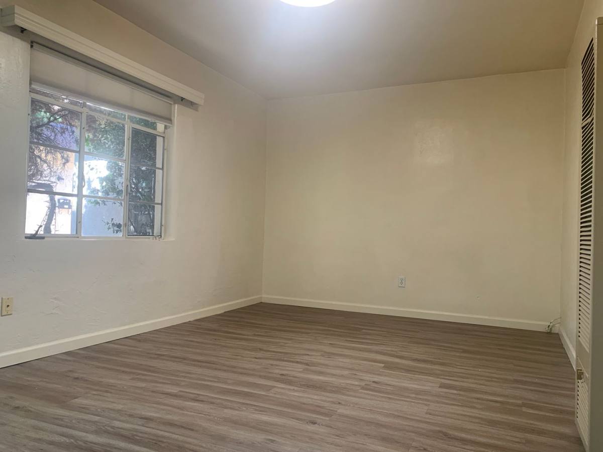 Apartment for rent at 533 Valencia Dr SE, Albuquerque, NM 87108