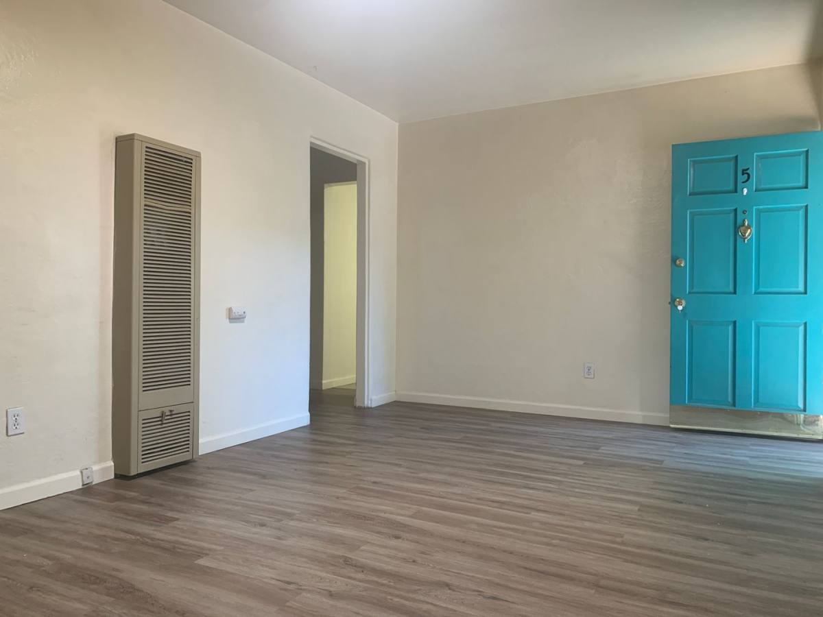 Apartment for rent at 533 Valencia Dr SE, Albuquerque, NM 87108
