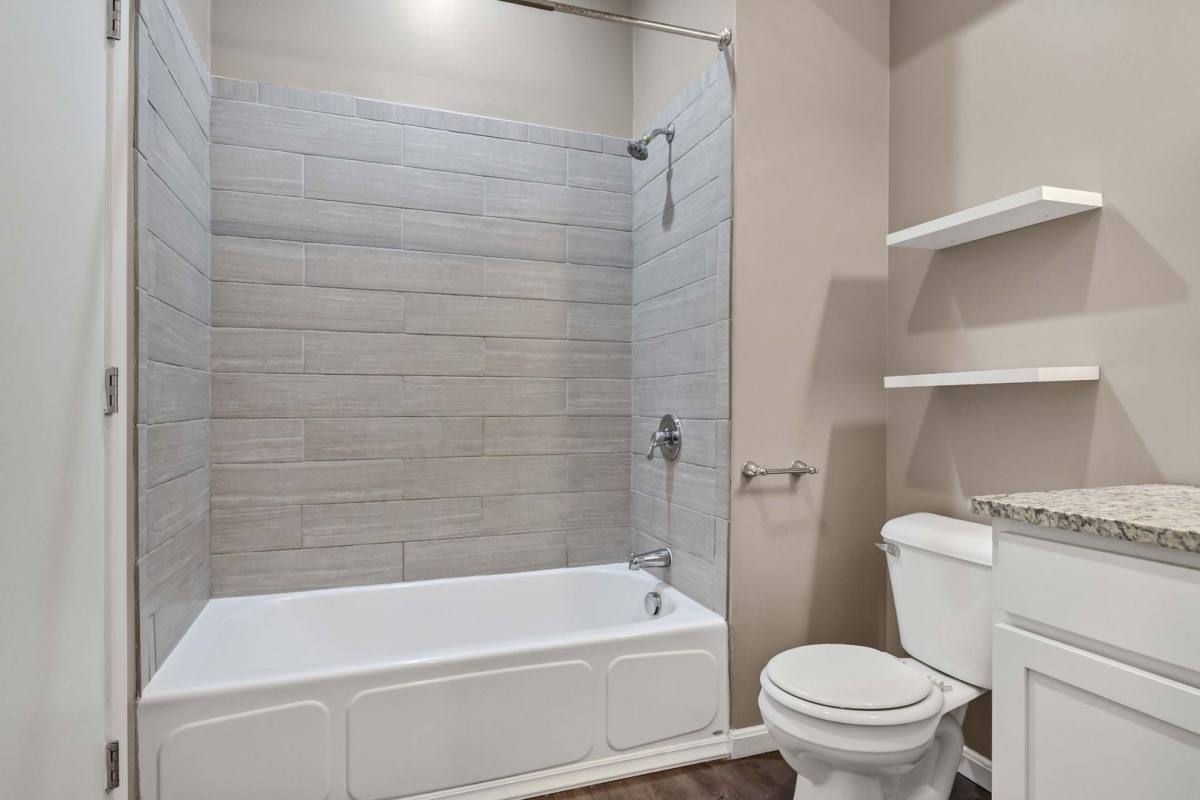 Apartment for rent at 2097 Columbus Rd, Cleveland, OH 44113