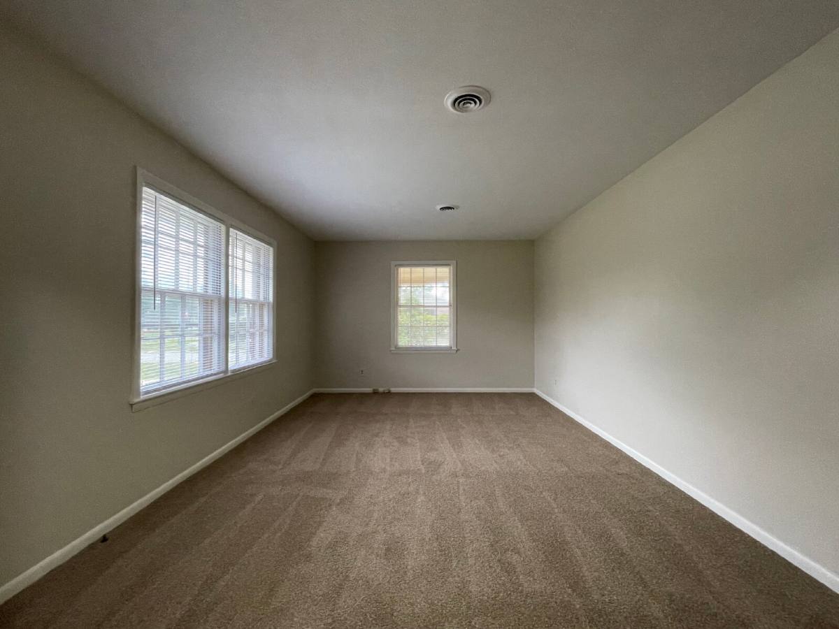 House for rent at 4912 Rosehill Rd, Fayetteville, NC 28311