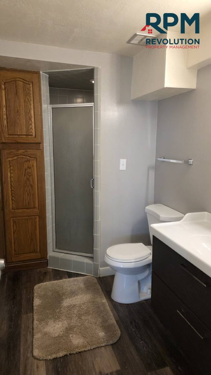 Apartment for rent at 816 Mountain Side Dr, Farmington, UT 84025