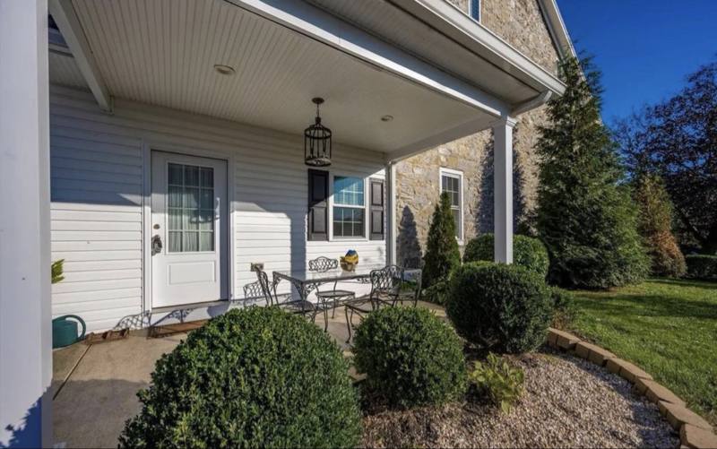 Apartment for rent at 16628 National Pike #A, Hagerstown, MD 21740