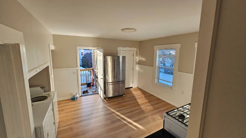 244 Notre Dame #3, Manchester, NH 03102 - Apartment for Rent - Image 2