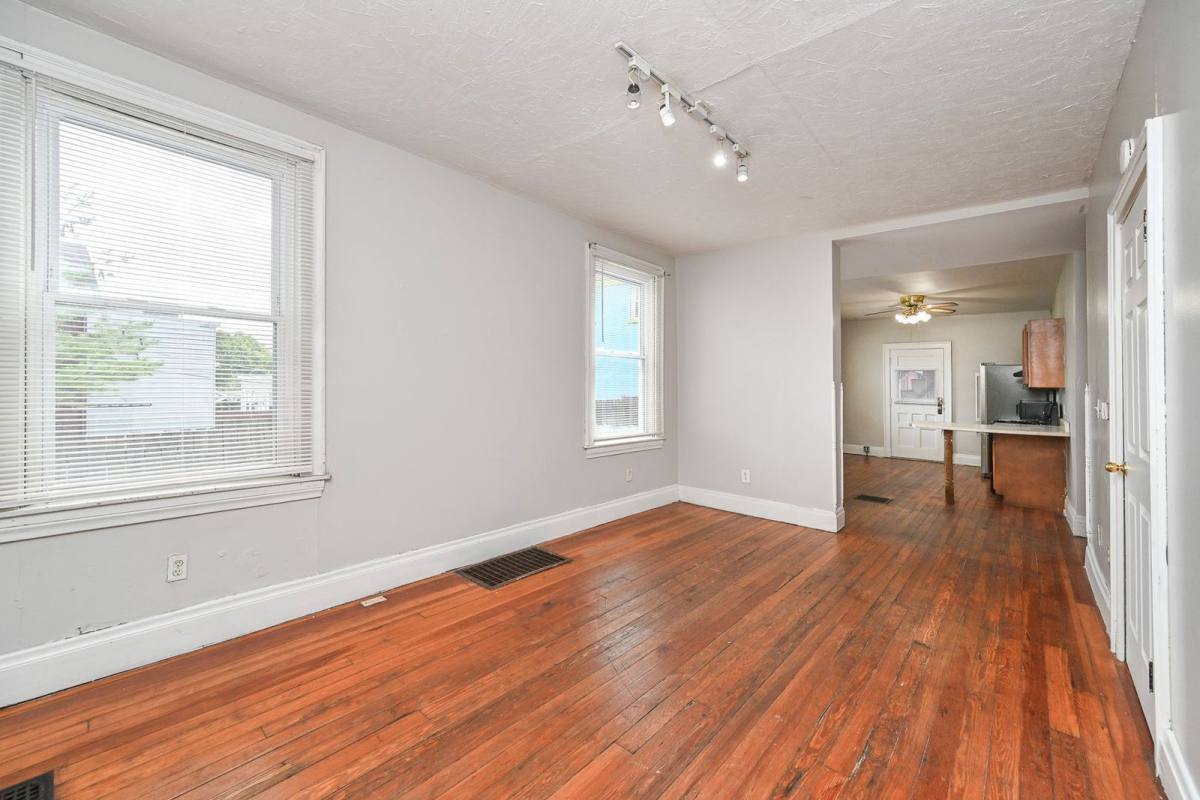 Apartment for rent at 2125 W Clifton Ave #A, Cincinnati, OH 45219