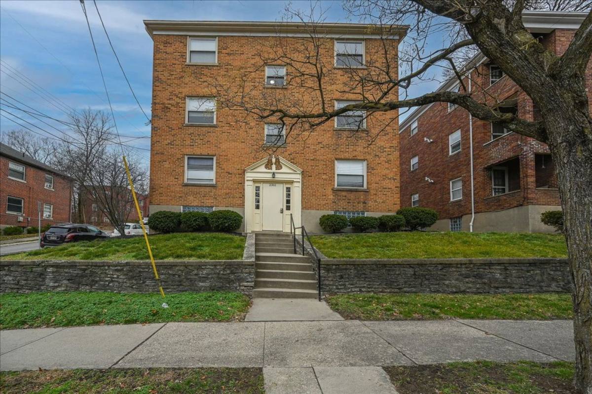 Apartment for rent at 2361 Ravine St #5, Cincinnati, OH 45219