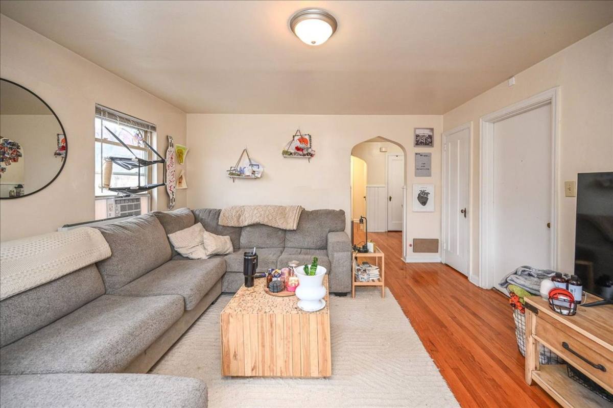Apartment for rent at 2361 Ravine St #5, Cincinnati, OH 45219