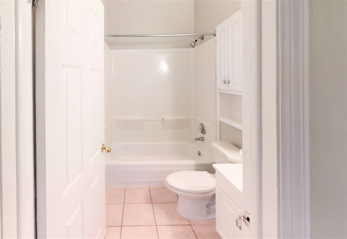 Apartment for rent at 2667 Bellevue Ave #3, Cincinnati, OH 45219