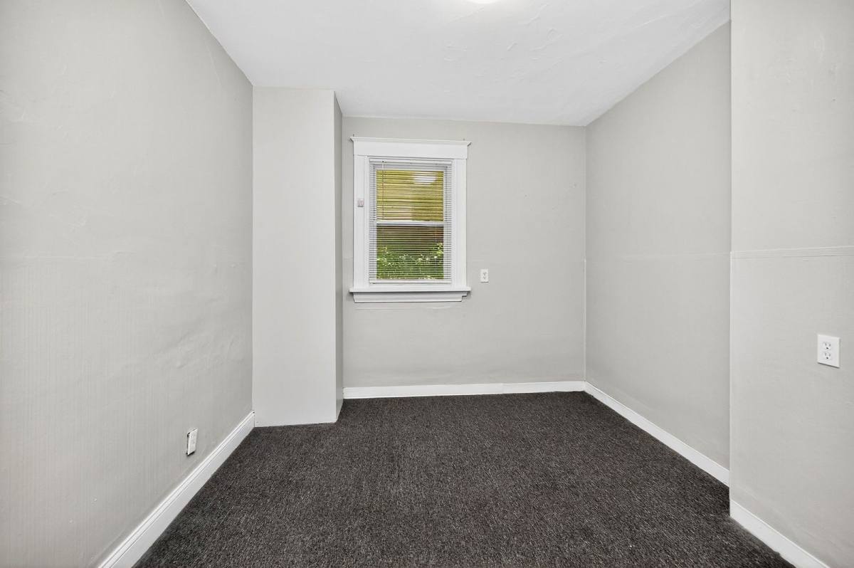 House for rent at 2359 Stratford Ave, Cincinnati, OH 45219