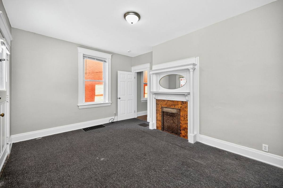 House for rent at 2359 Stratford Ave, Cincinnati, OH 45219