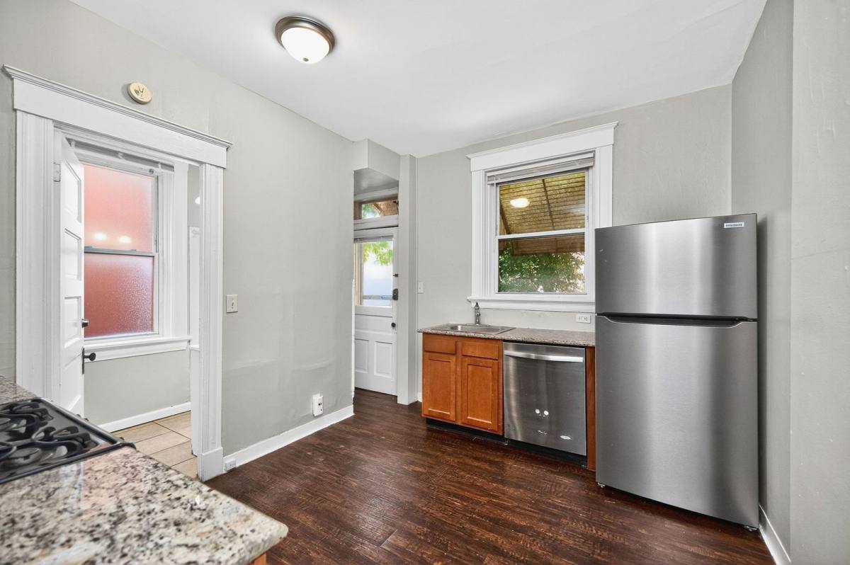 House for rent at 2359 Stratford Ave, Cincinnati, OH 45219