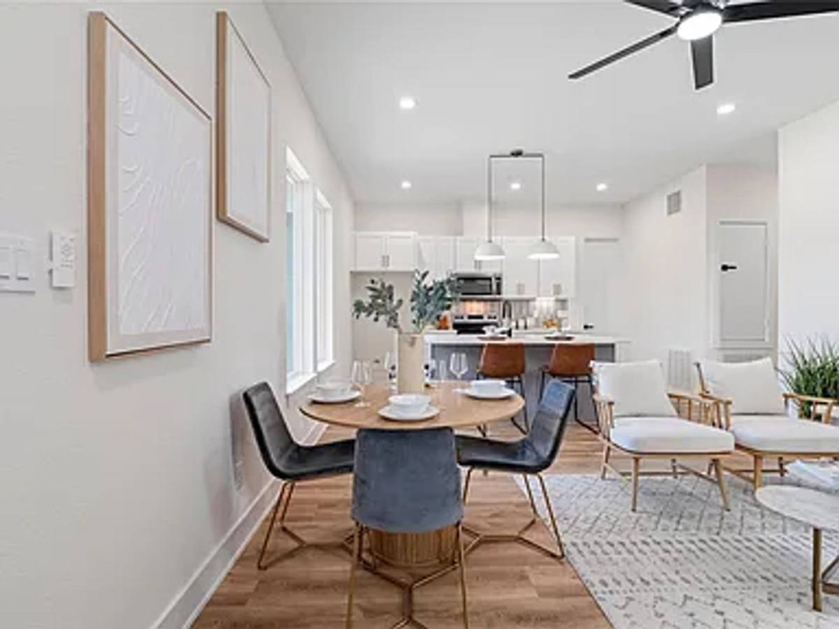 Apartment for rent at 6532 Weston St #A, Houston, TX 77021