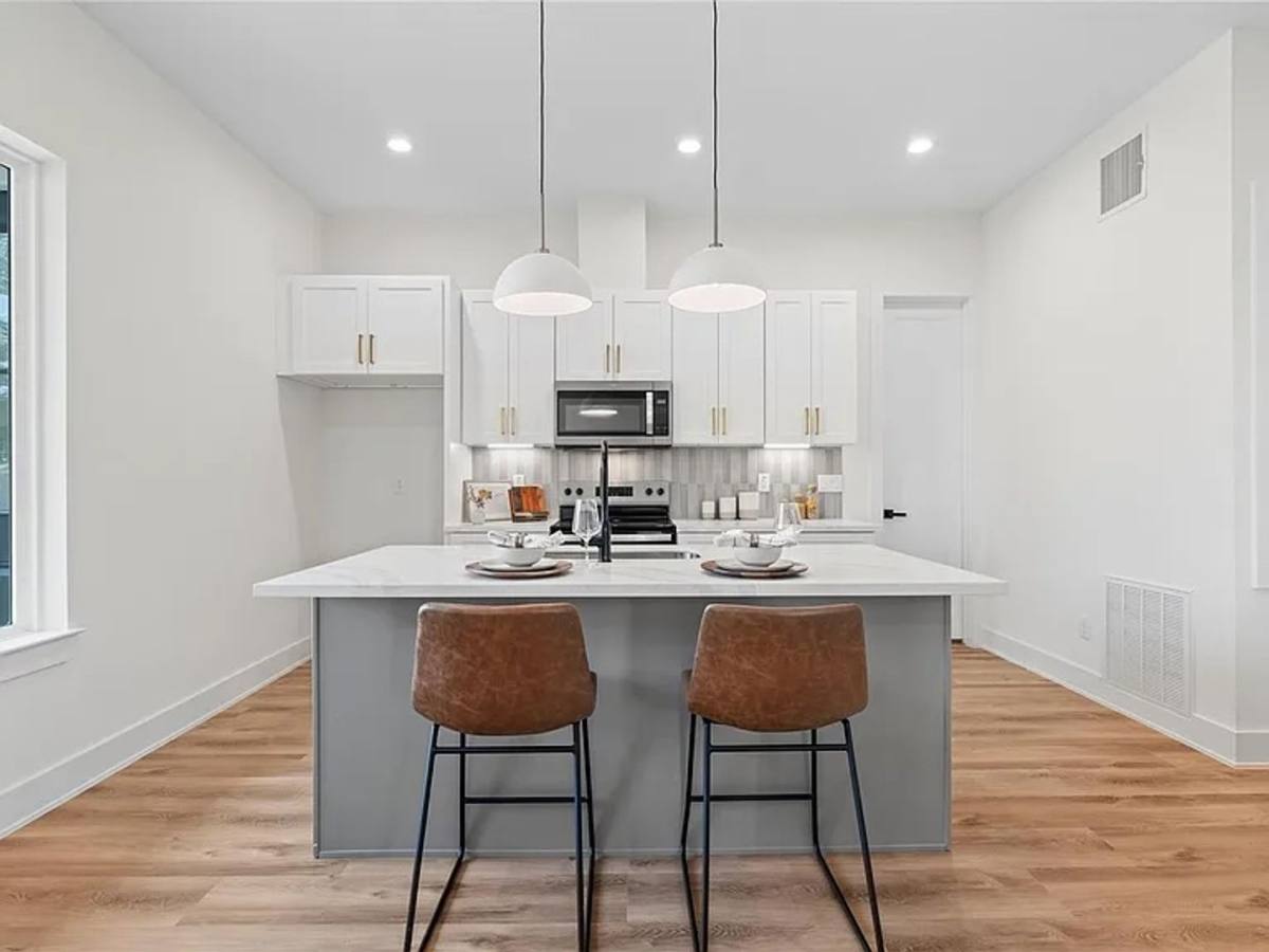 Apartment for rent at 6532 Weston St #A, Houston, TX 77021