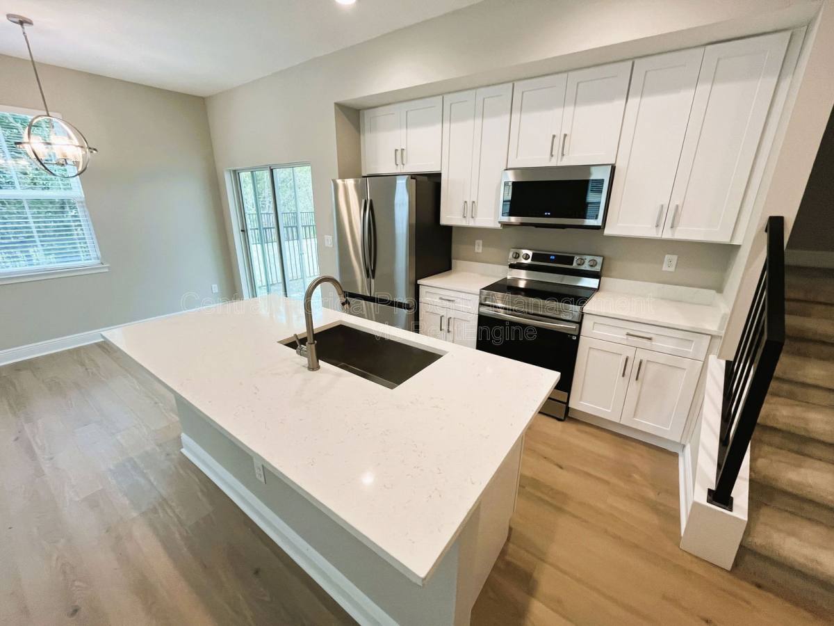 Apartment for rent at 2220 S Bumby Ave #120, Orlando, FL 32806