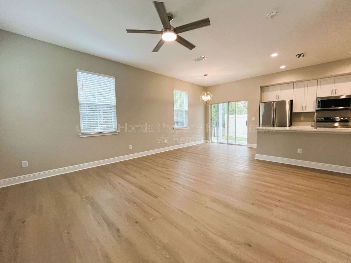 Apartment for rent at 2220 S Bumby Ave #120, Orlando, FL 32806