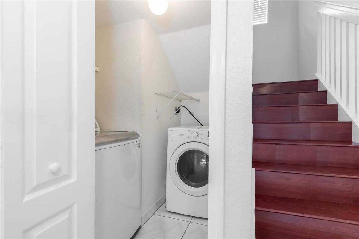 House for rent at 2398 SW 132nd Terrace, Hollywood, FL 33027
