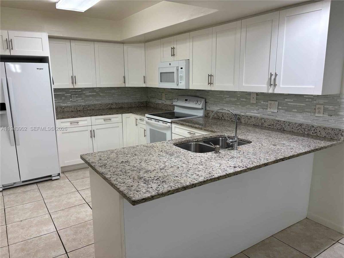 Townhouse for rent at 8589 SW 115th Place, Miami, FL 33173