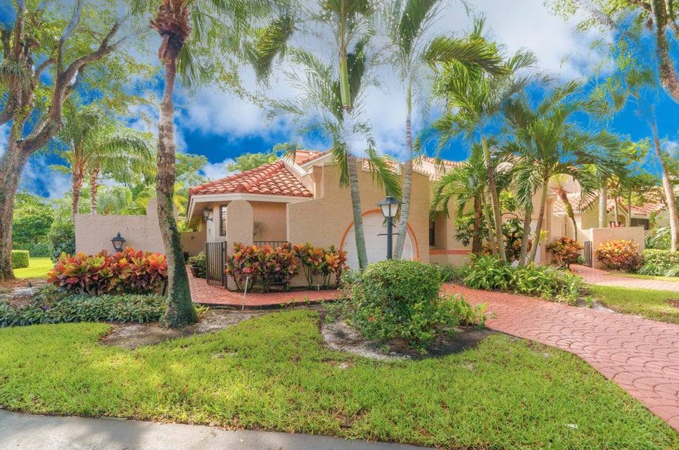 House for rent at 22545 Meridiana Dr, Boca Raton, FL 33433