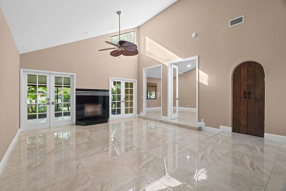 House for rent at 22545 Meridiana Dr, Boca Raton, FL 33433