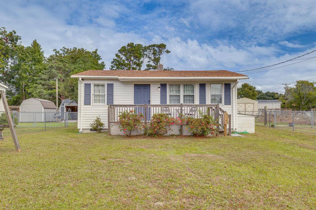 House for rent at 134 Lydia Dr, Morehead City, NC 28557