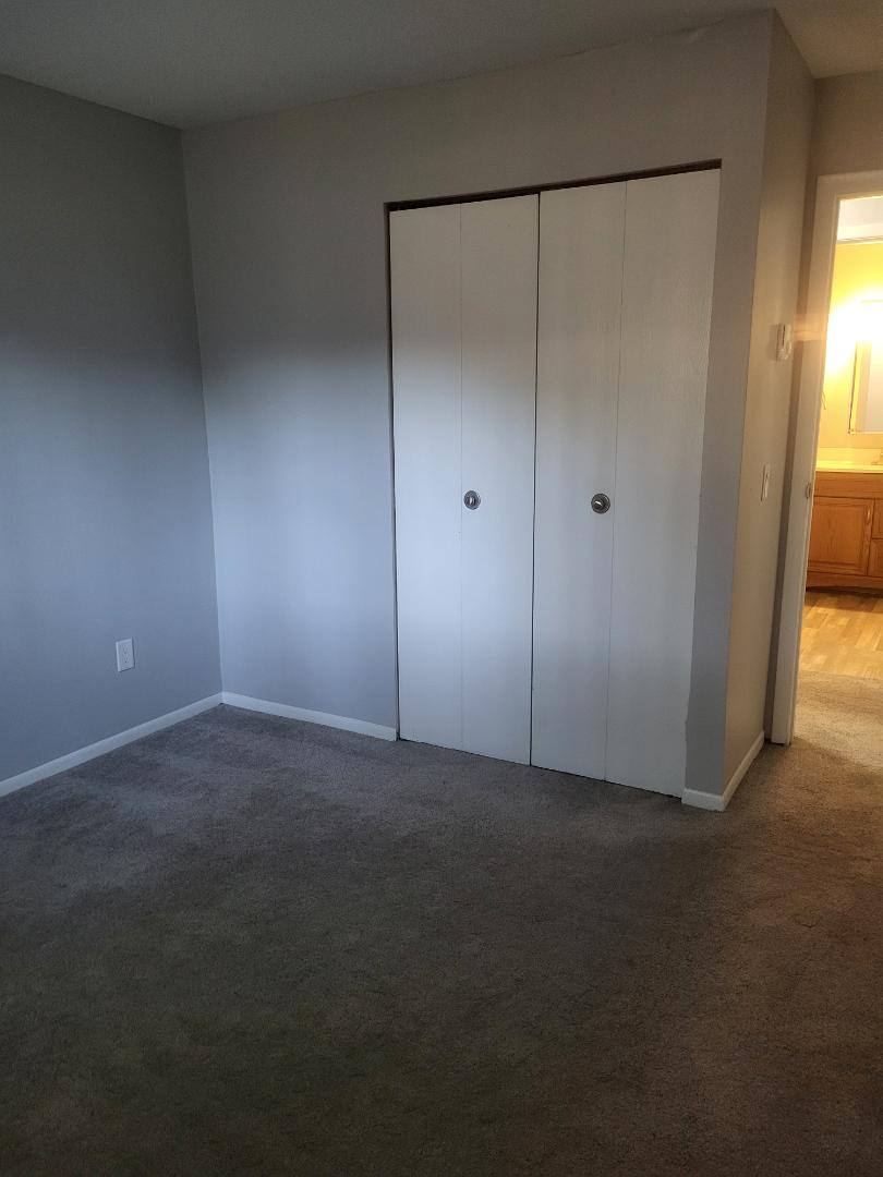 Townhouse for rent at 3101 Navarre Ave #D, Oregon, OH 43616