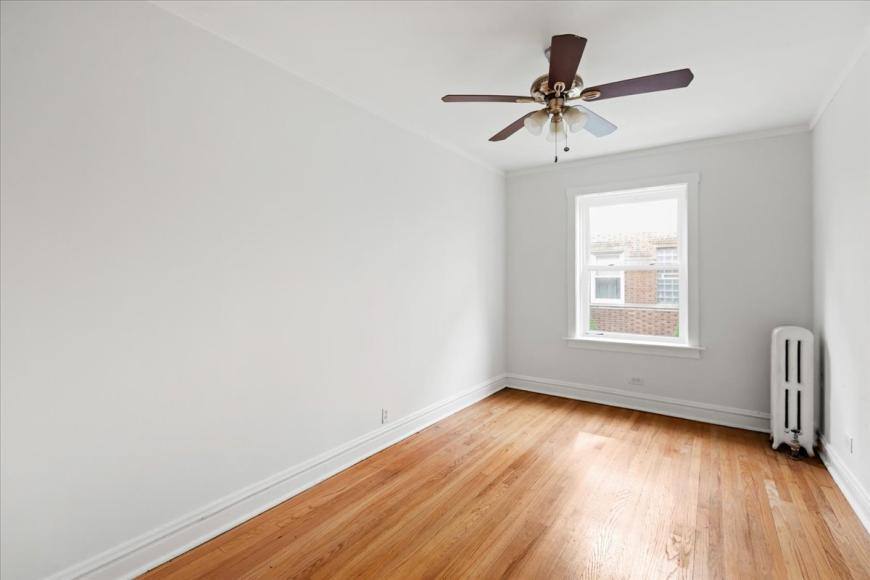 Apartment for rent at 654 W Oakdale #1S, Chicago, IL 60657