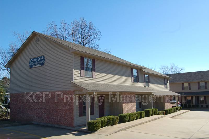 Townhouse for rent at 3210 Phoenix - G, Fort Smith, AR 72903