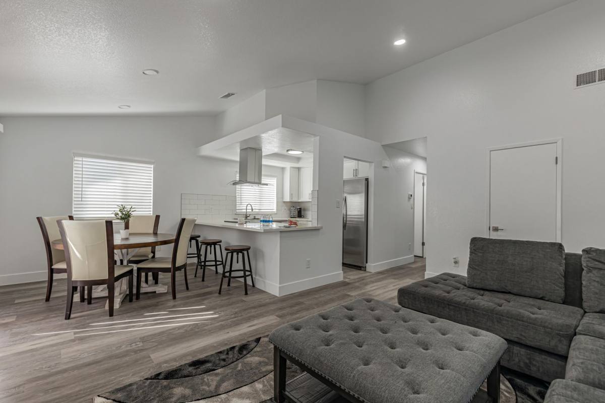 Apartment for rent at 1141 W Swain Rd, Stockton, CA 95207