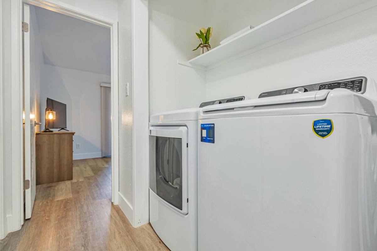 Apartment for rent at 1141 W Swain Rd, Stockton, CA 95207