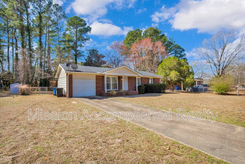 House for rent at 7262 Ryan St, Fayetteville, NC 28314