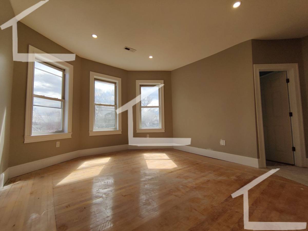 Apartment for rent at 29 Cameron #3, Somerville, MA 02144