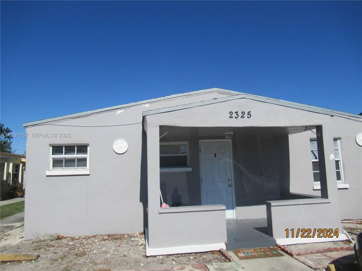 Apartment for rent at 2325 Madison St #2, Hollywood, FL 33020