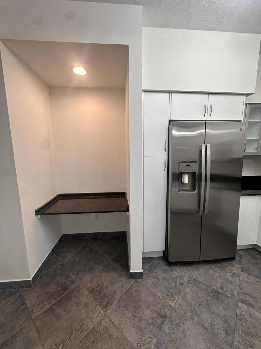 Apartment for rent at 233 S Federal Highway 233-208, Boca Raton, FL 33432