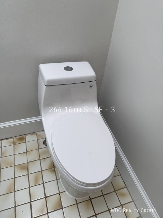 Apartment for rent at 264 16th St SE #3, Washington, DC 20003