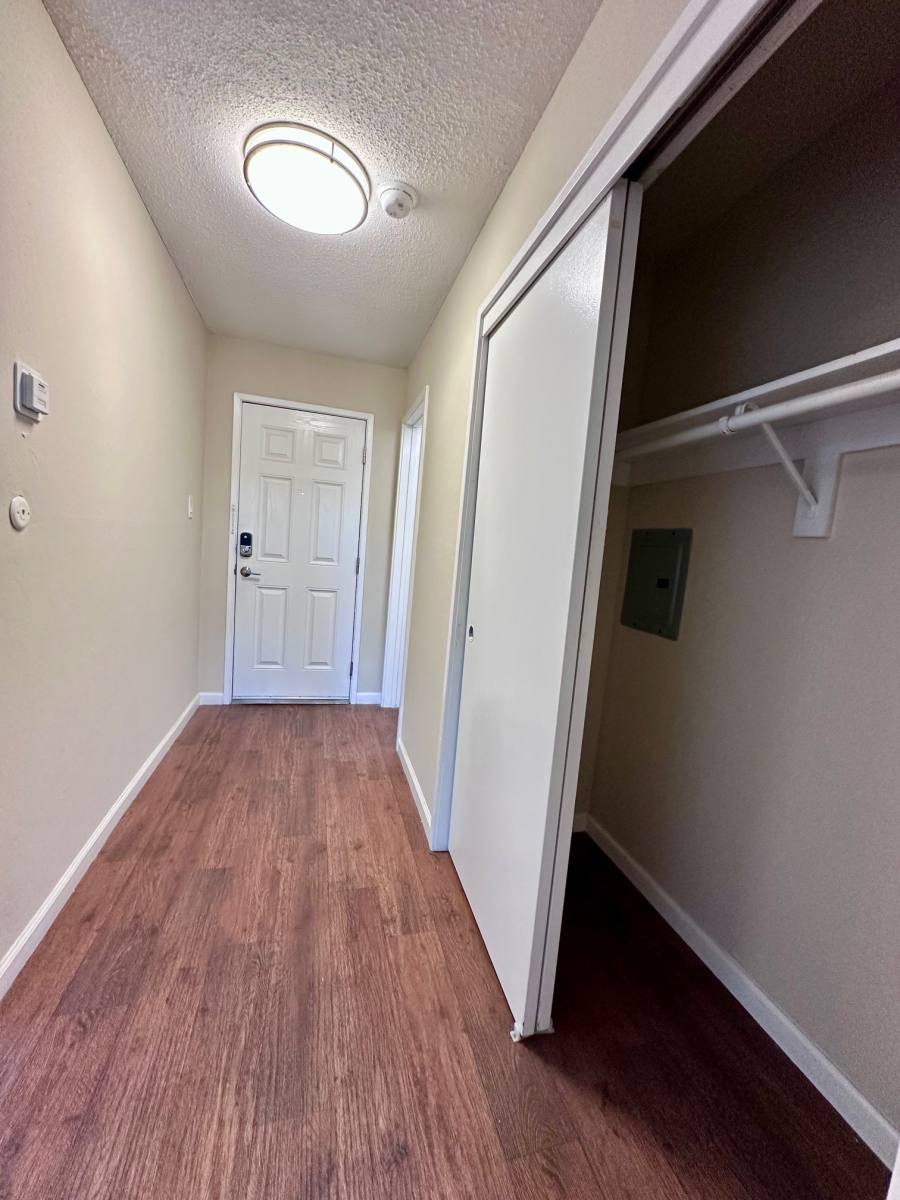 Apartment for rent at 19 Merrydale Rd #16, San Rafael, CA 94903