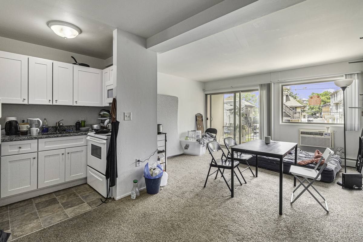 Apartment for rent at 1327 Wilmot #8, Ann Arbor, MI 48104