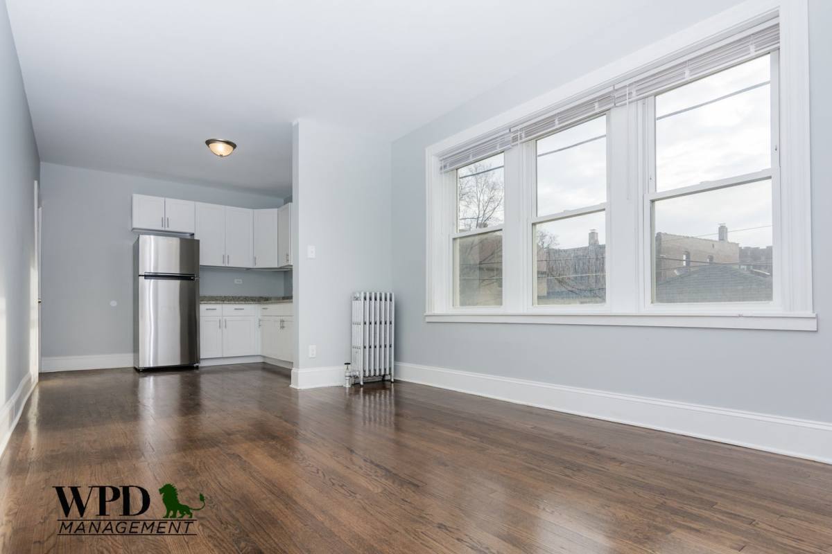Apartment for rent at 7431 S Eggleston Ave, Chicago, IL 60621