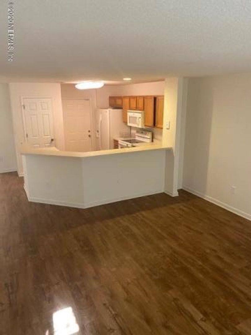 Condo for rent at 8550 Argyle Business Loop #1702, Jacksonville, FL 32244