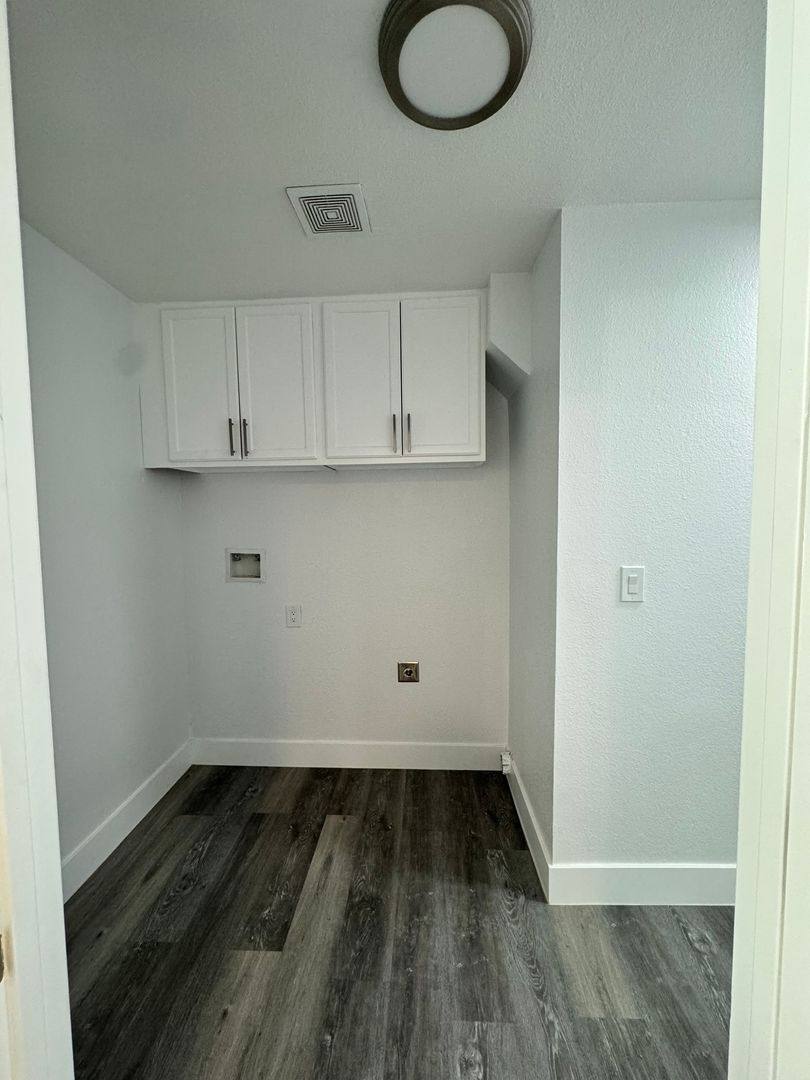 Apartment for rent at 5323 Carrington Circle, Stockton, CA 95210